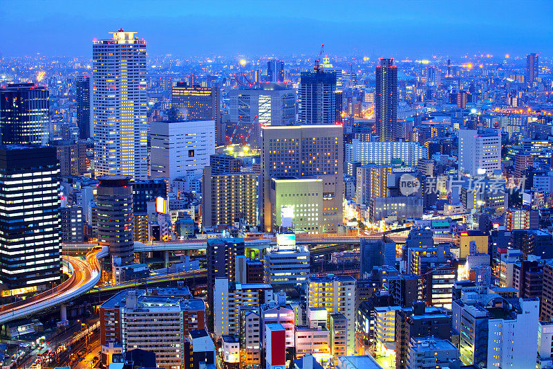 日本大阪的夜晚