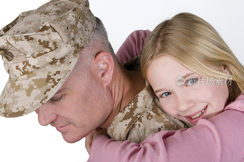 士兵和他的女儿