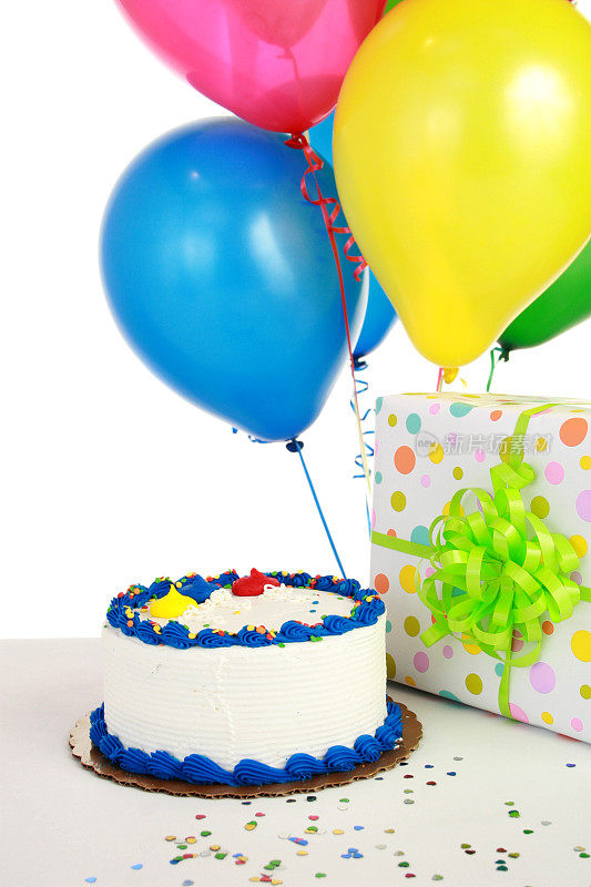 蛋糕和气球
