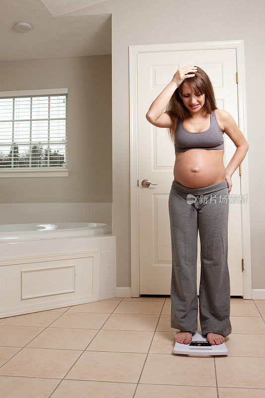 孕妇因体重增加而倍感压力