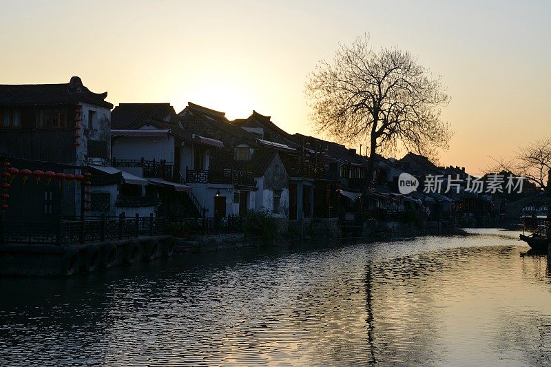 夕阳下的西塘水乡，中国浙江
