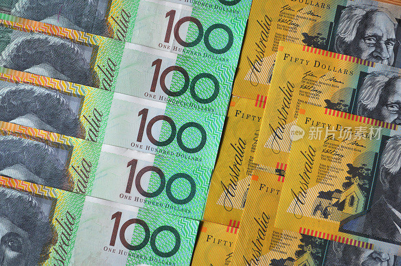 澳大利亚货币，五十元和一百元钞票