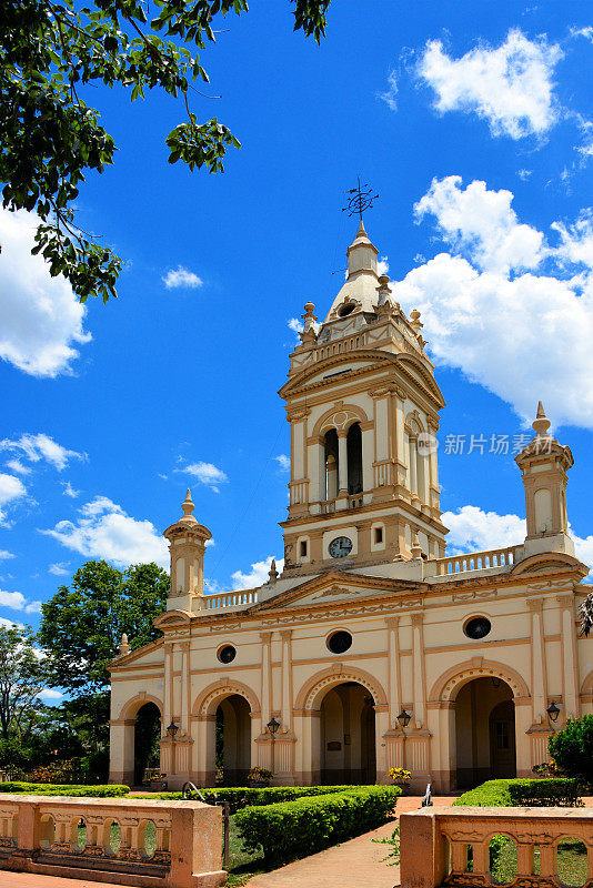 巴拉圭伊陶瓜：罗萨里奥圣母教堂