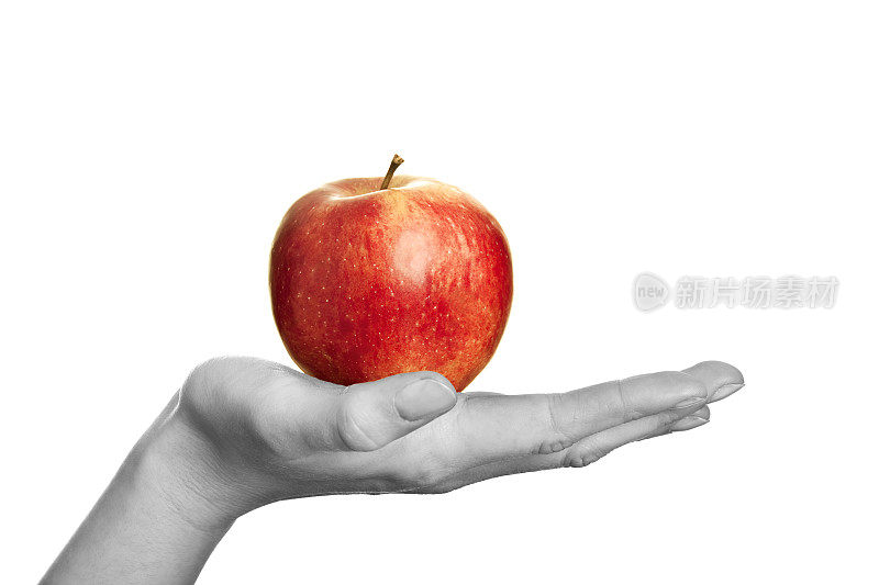 手里拿着苹果