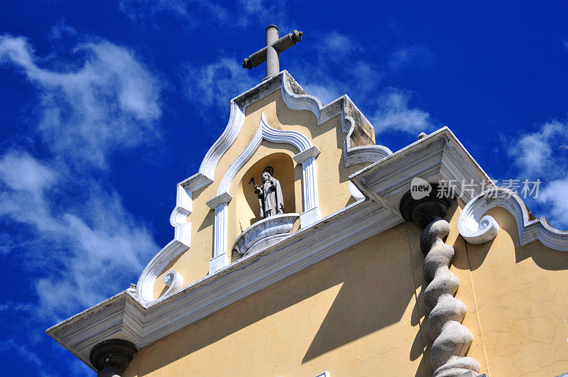危地马拉市:圣克拉拉教堂