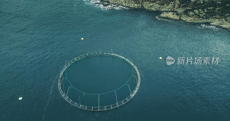 无人机拍摄:挪威的养鱼场