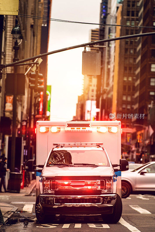 救护车在纽约市中心