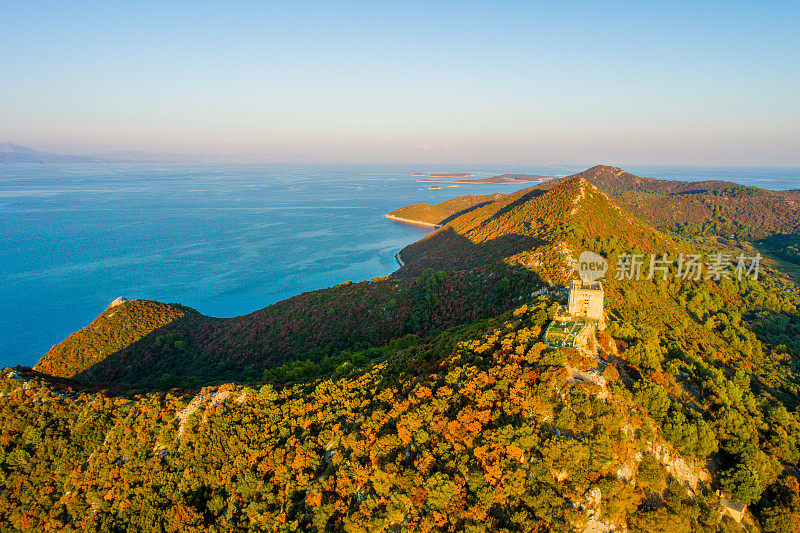 风景优美的海岸，拉斯托沃，克罗地亚