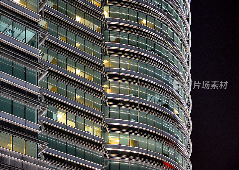 马来西亚吉隆坡，双峰塔夜景