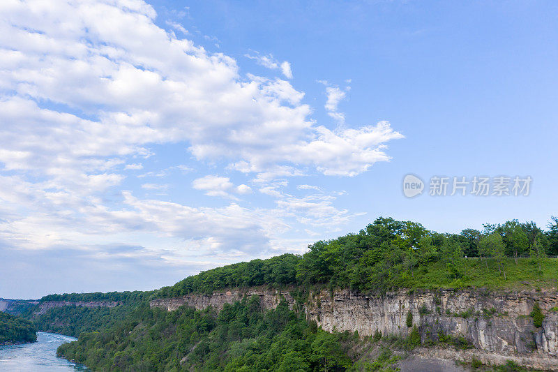 尼亚加拉河和尼亚加拉河游憩步道，安大略省，加拿大