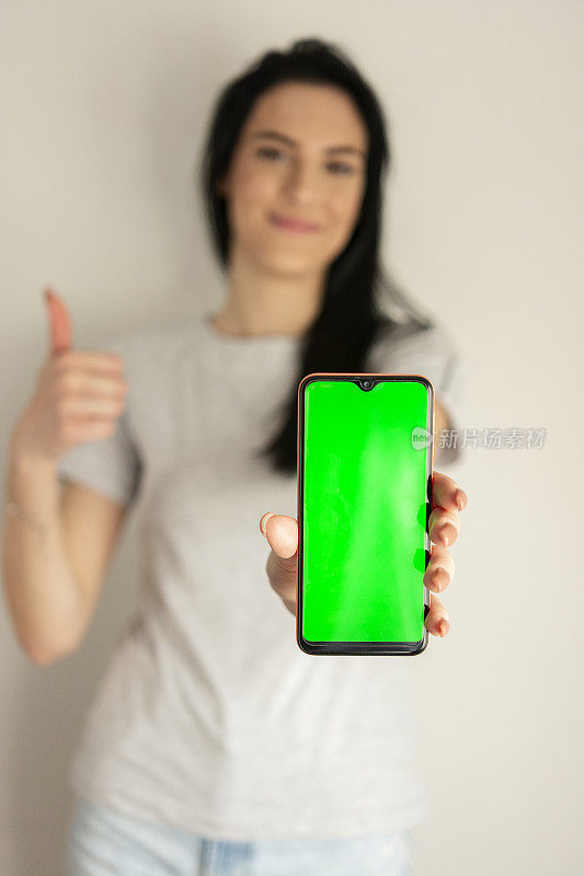 绿屏和手机i女手