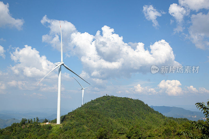 中国高山航拍风力涡轮机