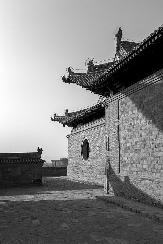 中国西部宁夏的一座类似清真寺的传统中国寺庙