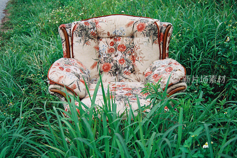 草垫椅