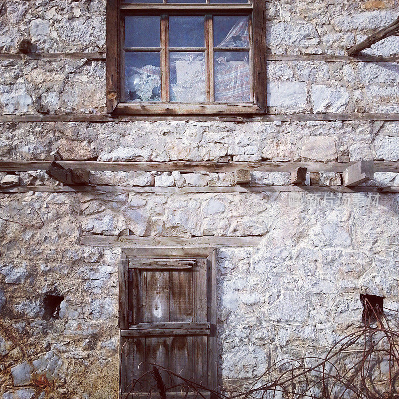 旧木门和窗户