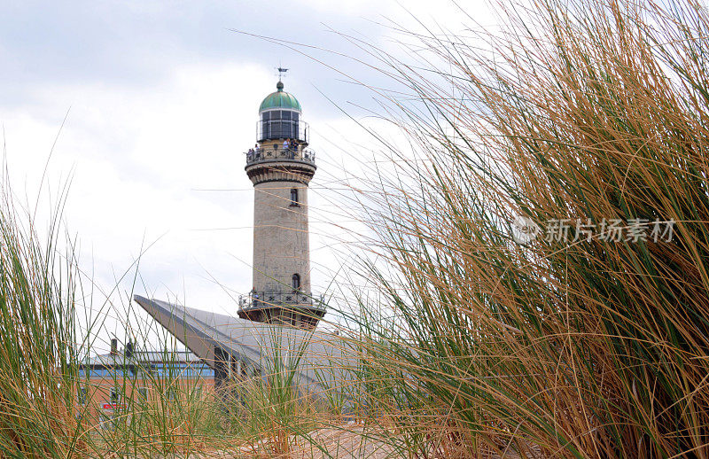 灯塔和提波特，Warnemünde(德国)