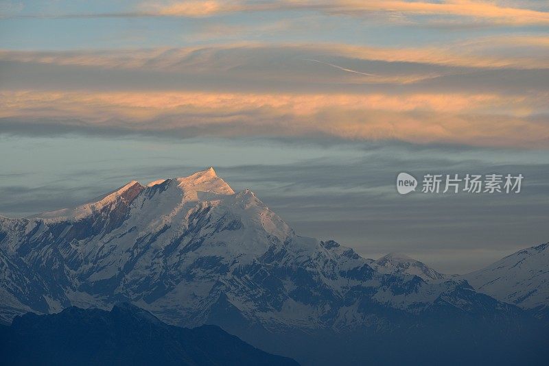 尼泊尔的图库什峰