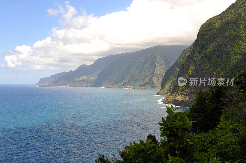 塞萨尔-马德拉地区的海岸