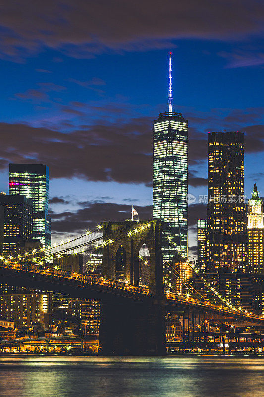 纽约曼哈顿下城的夜景