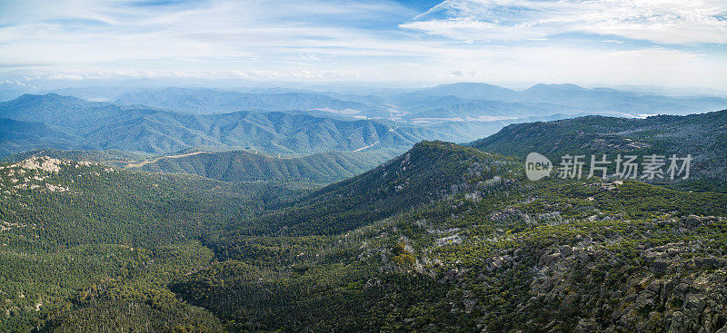 布法罗山国家公园-美丽的全景景观。澳大利亚维多利亚