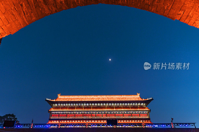 日落时分的西安古城