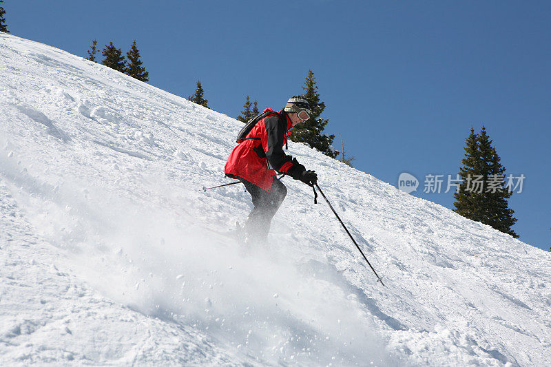 春季滑雪