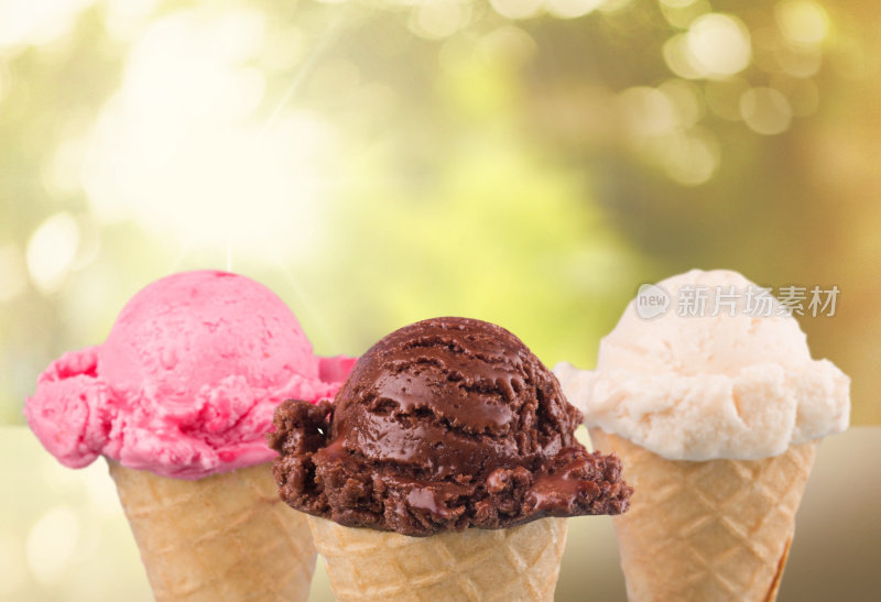 冰淇淋，甜筒冰淇淋，巧克力