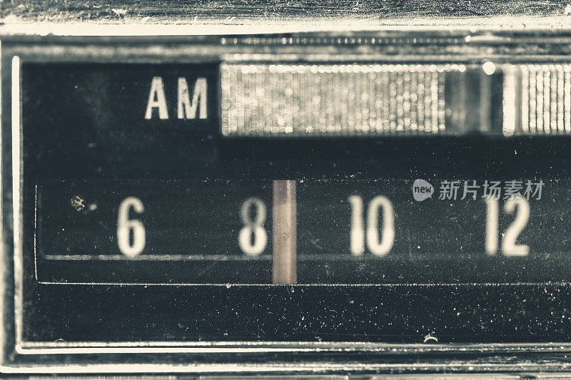 老式汽车收音机