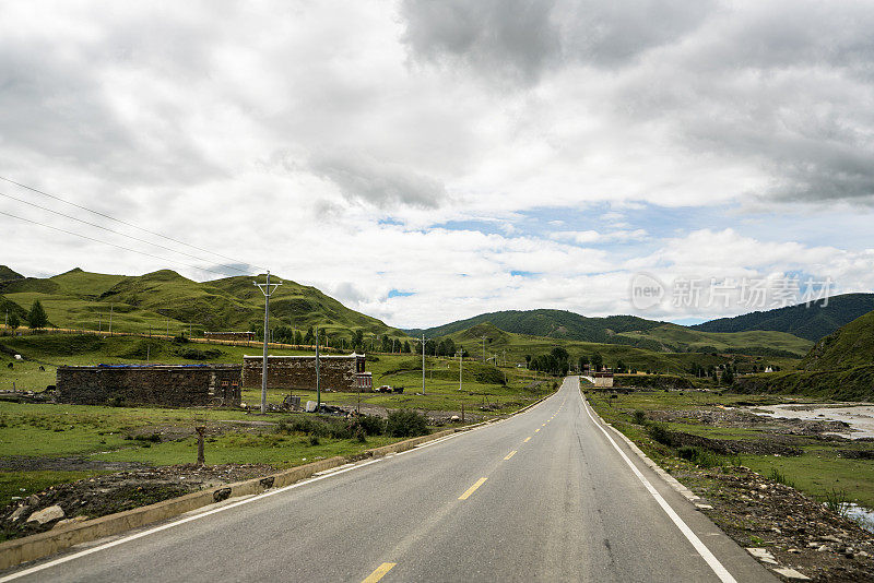 山中空路