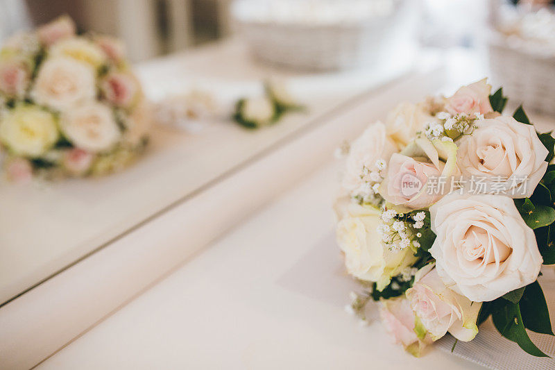 婚礼花束中的鲜花组成