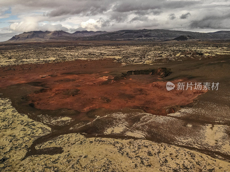 冰岛Snaefellsnes的空中火山景观