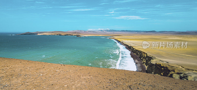 秘鲁的沙漠和海洋