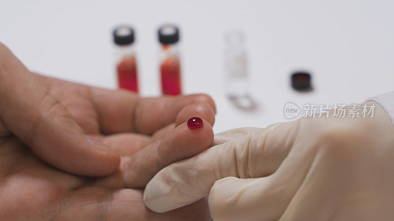 采血作近距离分析，一种临床血液测试