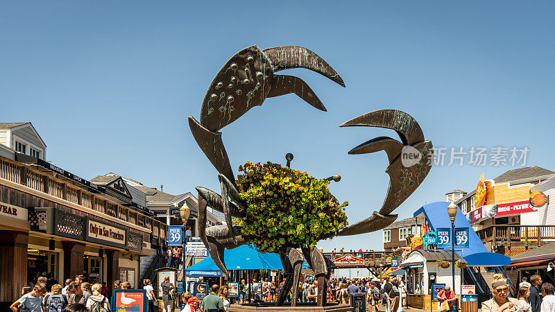 渔人码头入口的螃蟹雕像，旧金山，加利福尼亚，美国