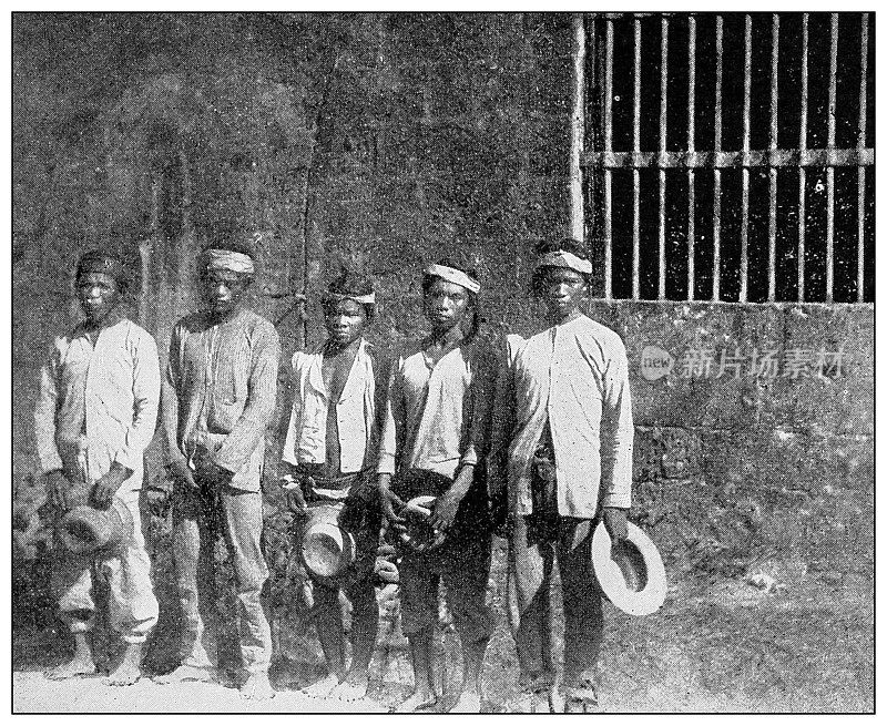 古董黑白照片:菲律宾囚犯