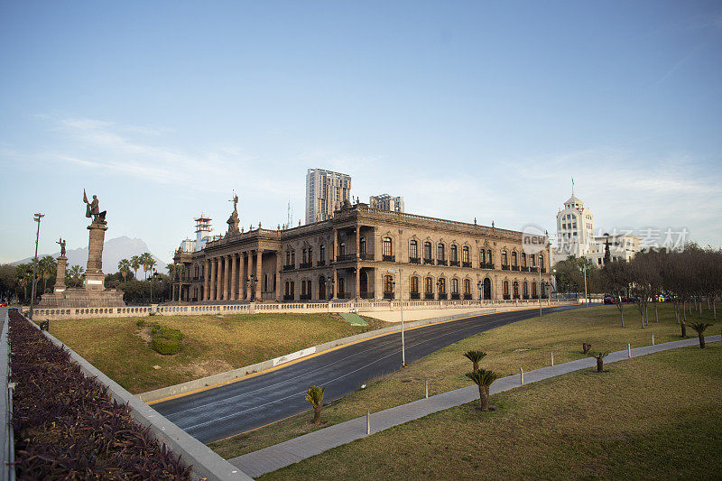 新埃沃州政府宫殿León