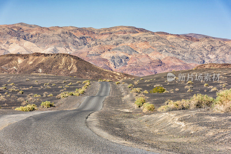 死亡谷沙漠路