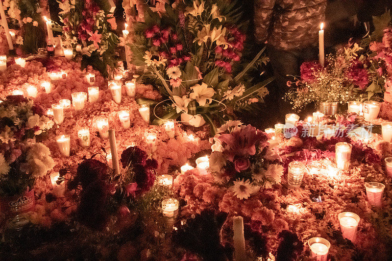 墨西哥死亡公墓庆祝日-米却肯州