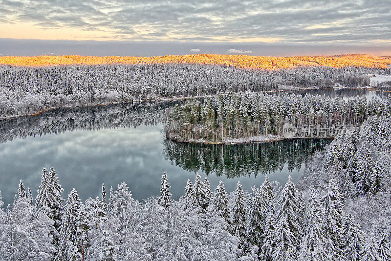 芬兰的雪景