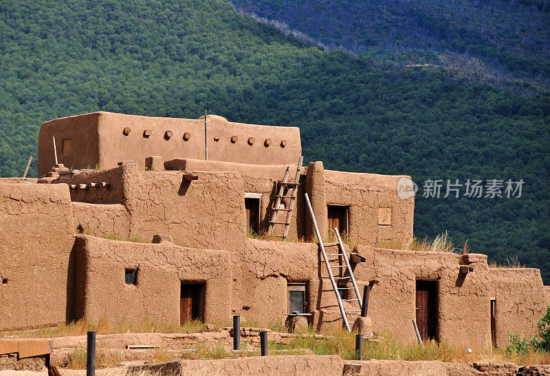 美国新墨西哥州陶斯村