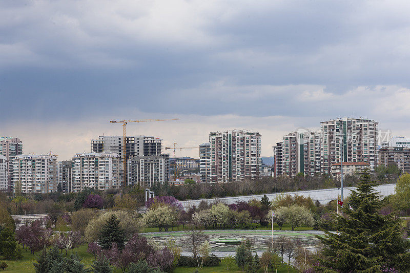 在建公寓