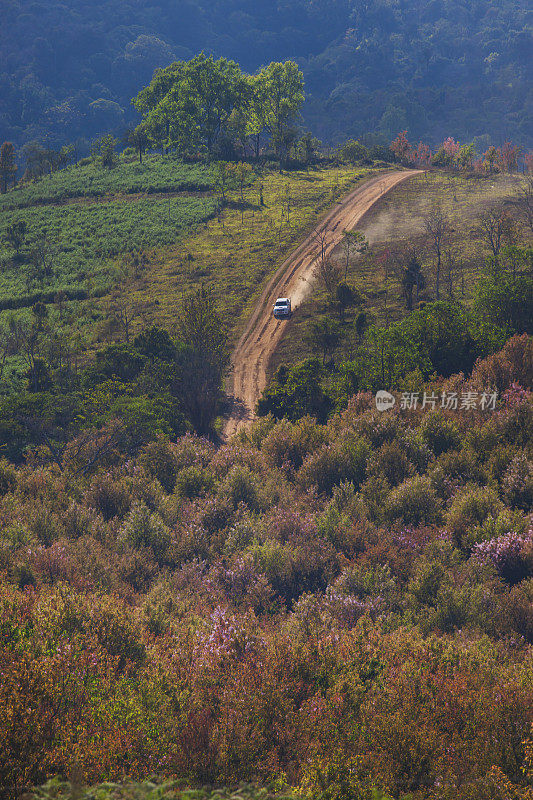 泰国罗依福罗米山脉的美丽风景