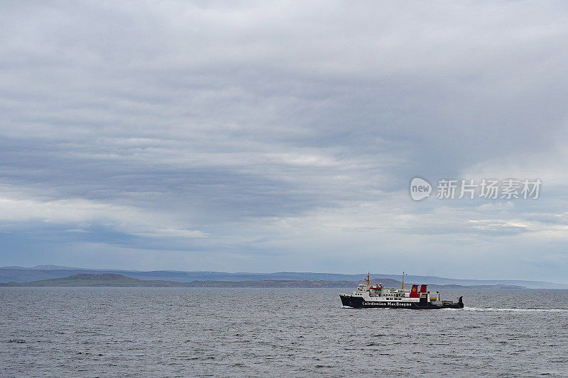 卡尔马克号渡轮“MV赫布里底群岛”在苏格兰的海上