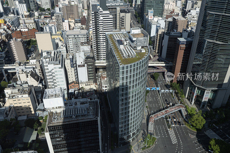 大阪市中心的办公楼。