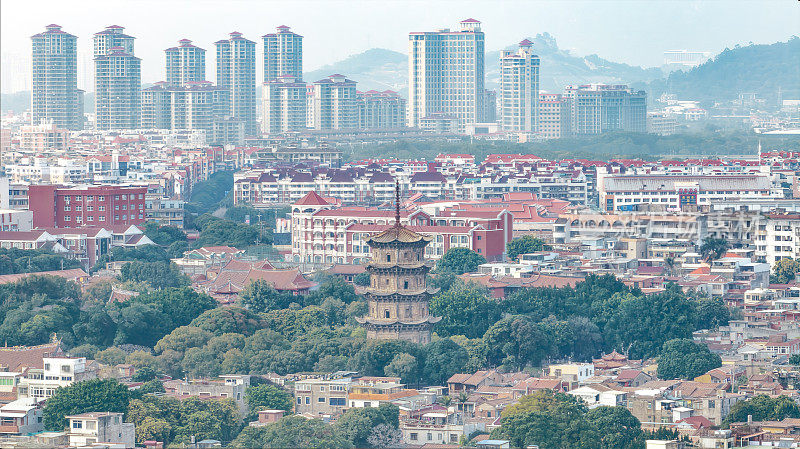 中国福建省泉州市历城区泉州西街及开元寺航拍图