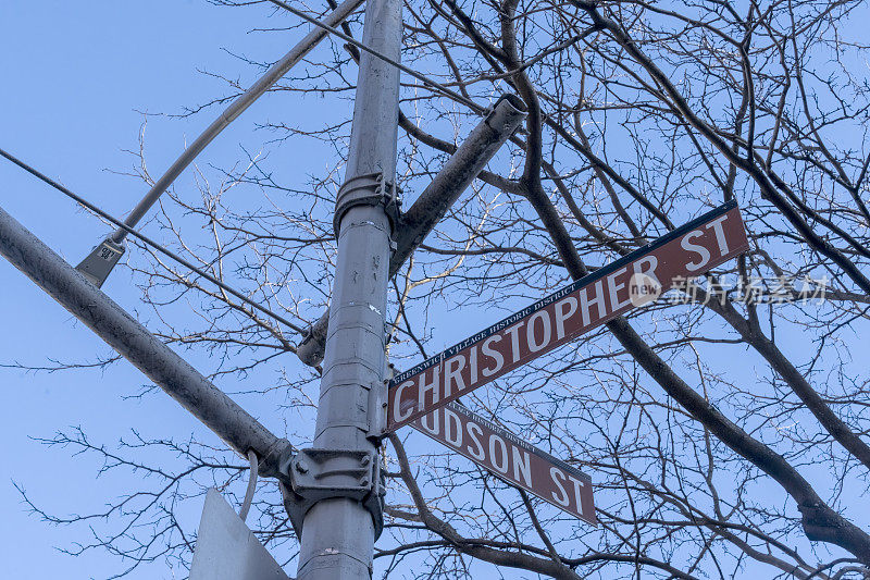 克里斯托弗街和哈德逊街的十字路口