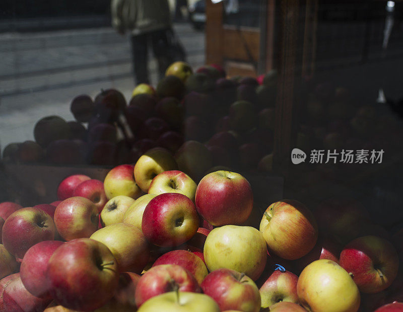 新鲜的苹果