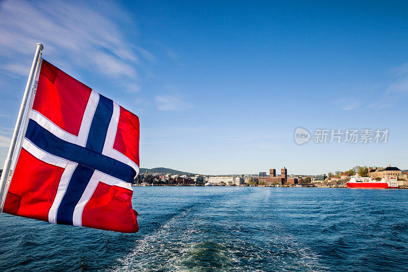 挪威国旗在奥斯陆前面