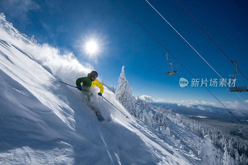 粉滑雪