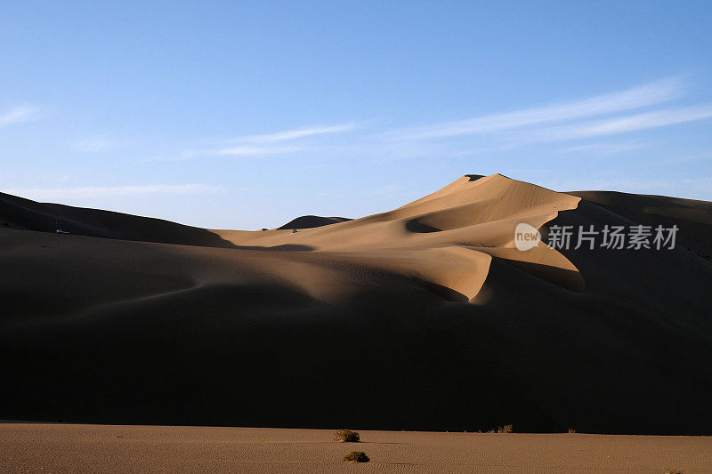 巴丹吉林沙漠沙丘，中国内蒙古